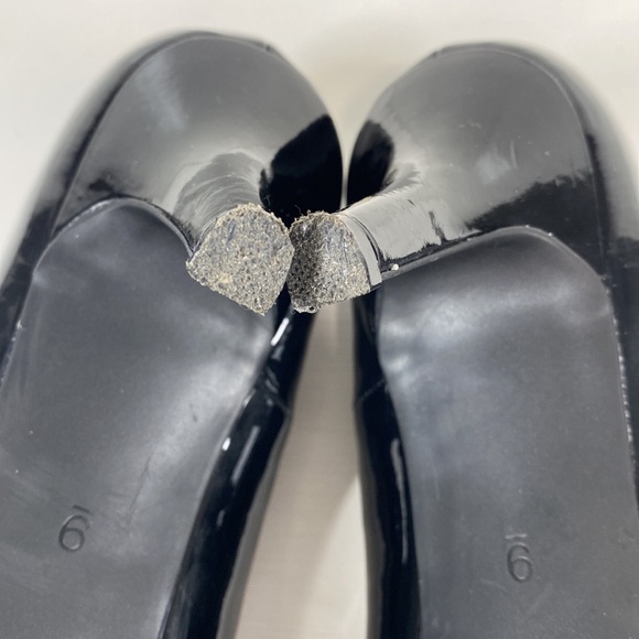 Kelly & Katie black shiny heels - Picture 6 of 8